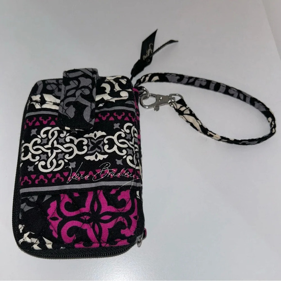 Vera Bradley Canterberry Magenta Carry It All Wristlet - Picture 2 of 3